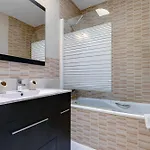 042 Classic 2 Bed Andalusian Townhouse 500m From Semesterbostad Sitio de Calahonda