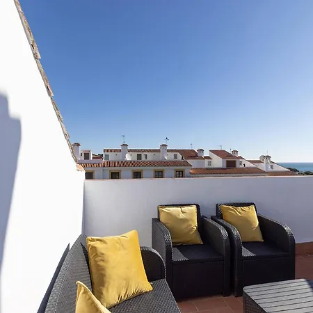 042 Classic 2 Bed Andalusian Townhouse 500m From *