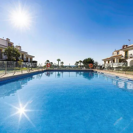 Holiday home 042 Classic 2 Bed Andalusian Townhouse 500m From Mijas